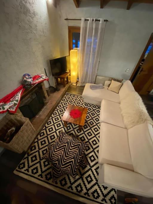 Orino Livadi Mount Villa IV Arachova Exterior foto